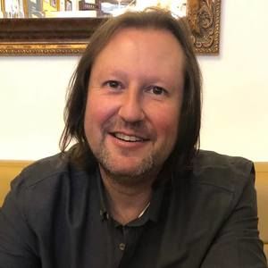 Meet your Posher, Peter